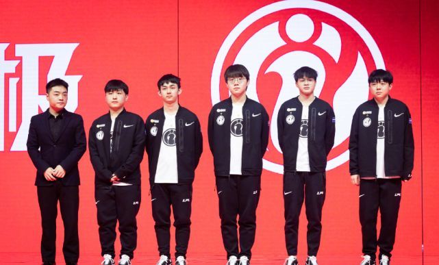 更是在亚洲 更是在亚洲